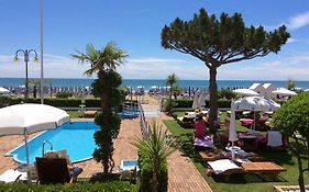 Hotel Universo